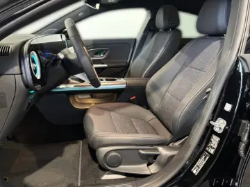 Mercedes-Benz CLA 350 4M EQ  W-PUMPE LED LM-FELGEN