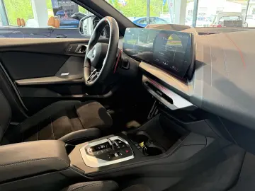 M135i xDrve Lmousne Sportpaket Head-Up HK HiFi