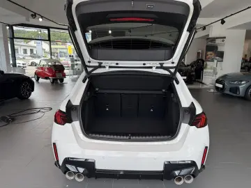 M135i xDrve Lmousne Sportpaket Head-Up HK HiFi