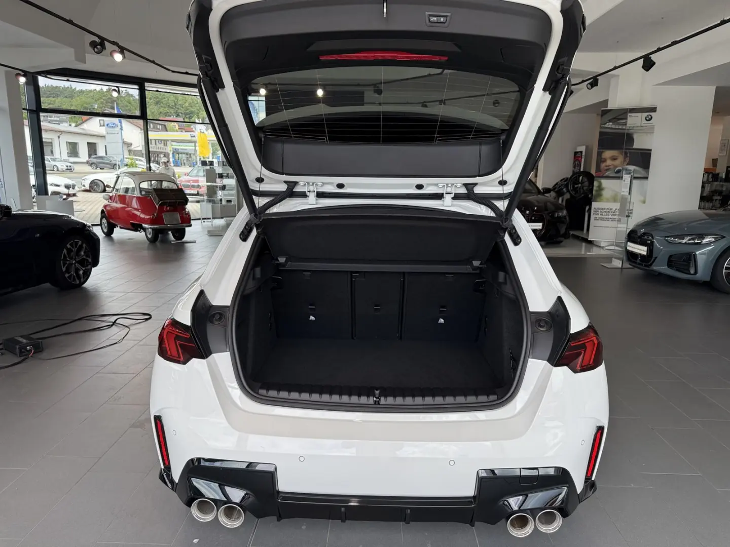 M135i xDrve Lmousne Sportpaket Head-Up HK HiFi