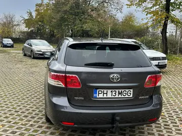 Toyota Avensis 2.0 D-4D Executive