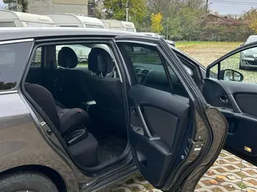 Toyota Avensis 2.0 D-4D Executive