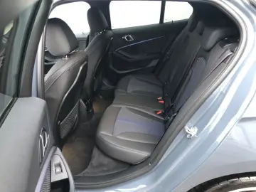 M135 i xDrive Sport-Aut. Head-Up LED DAB 19  1Hd