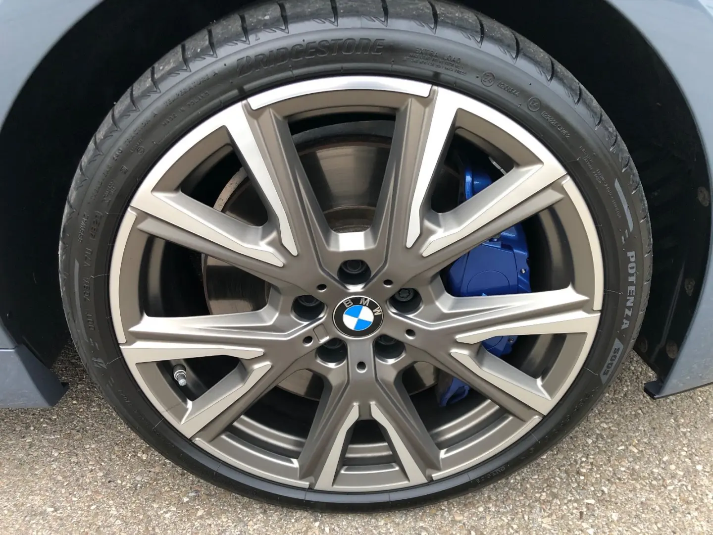 M135 i xDrive Sport-Aut. Head-Up LED DAB 19  1Hd