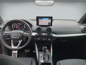 SQ2 quattro Navi Matrix AHK ACC SpurH el.Heck