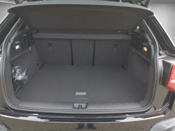 SQ2 quattro Navi Matrix AHK ACC SpurH el.Heck