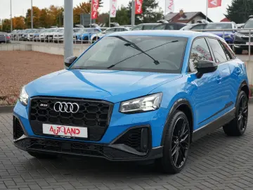 SQ2 2.0 TFSI quattro LED Navi ACC S-Sitze PDC