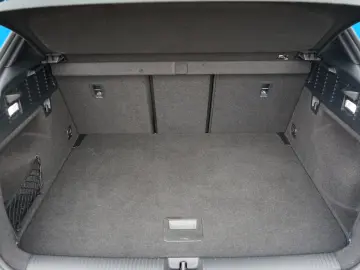 SQ2 2.0 TFSI quattro LED Navi ACC S-Sitze PDC