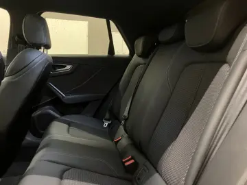 SQ2 TFSI quattro S tronic Pano Matrix RFK LM19 o