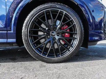 SQ2 TFSI S tronic Sonos Virtuell LED