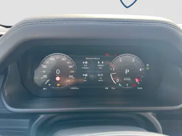 Defender 90 D300 X-Dynamic SE AHK Black-P. Winte