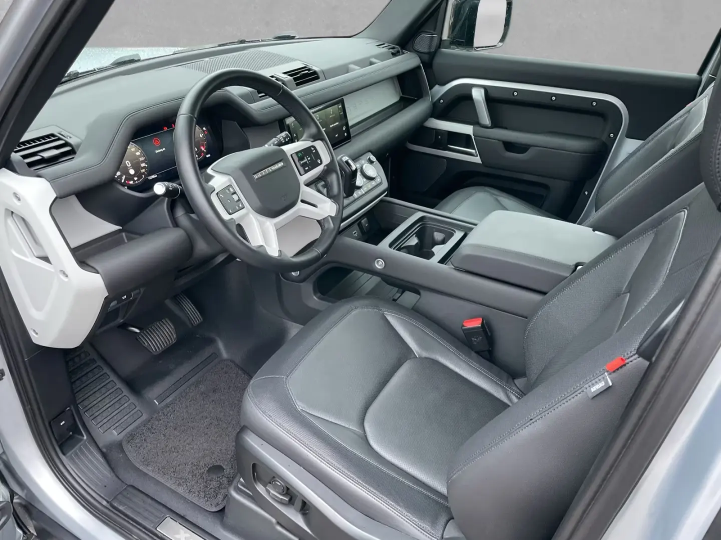 Land Rover Defender 90 D300 X-Dynamic SE NEGRU PACH