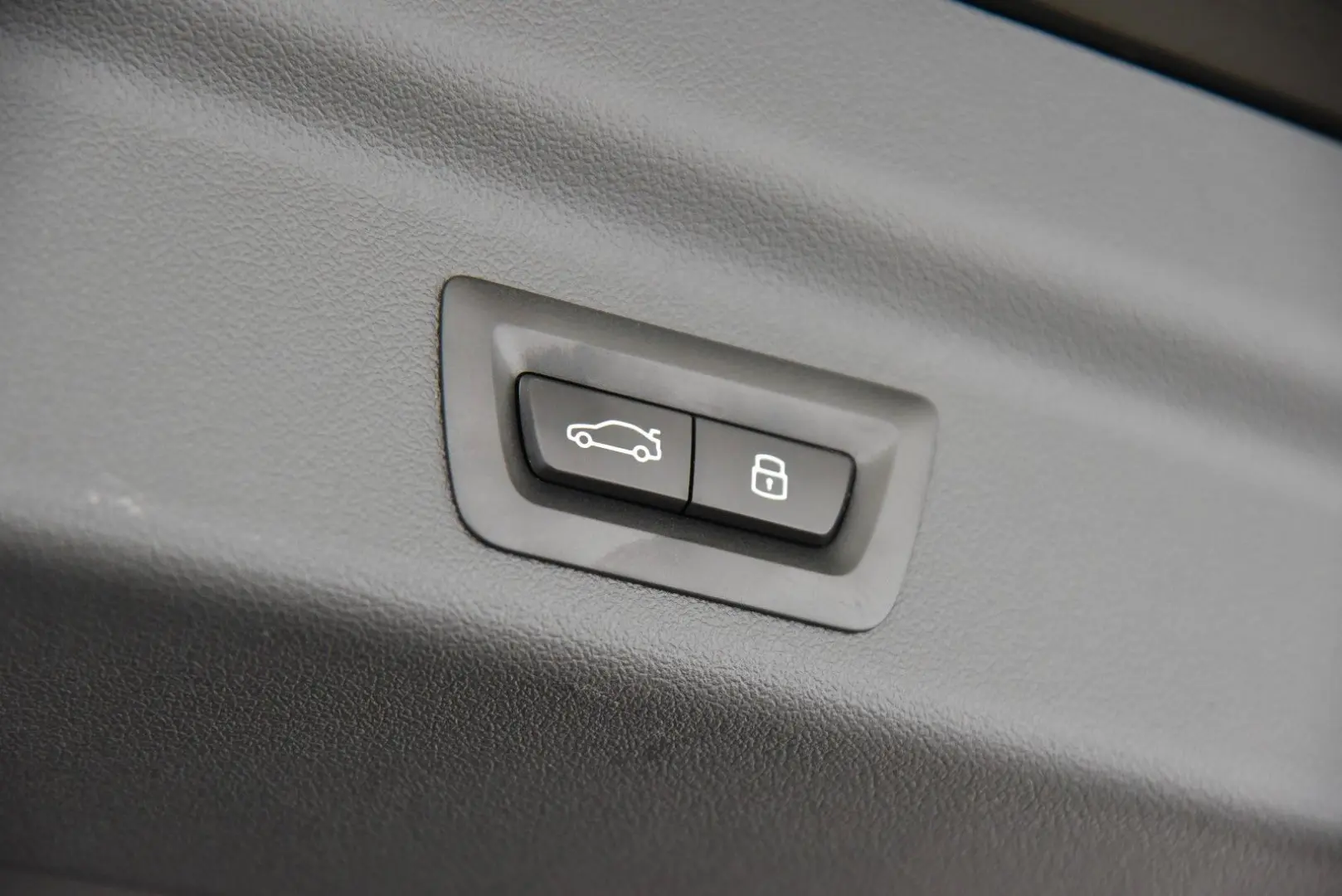 X1 xDrive23d M Sportpaket ParkAss ACC UVP 63.940