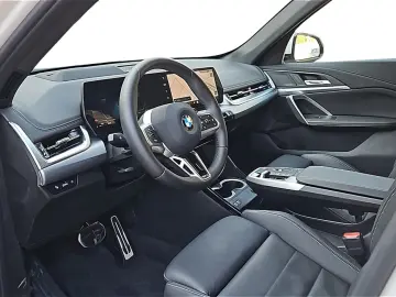 X1 sDrive18d M Sportpaket Head-Up DAB LED RFK