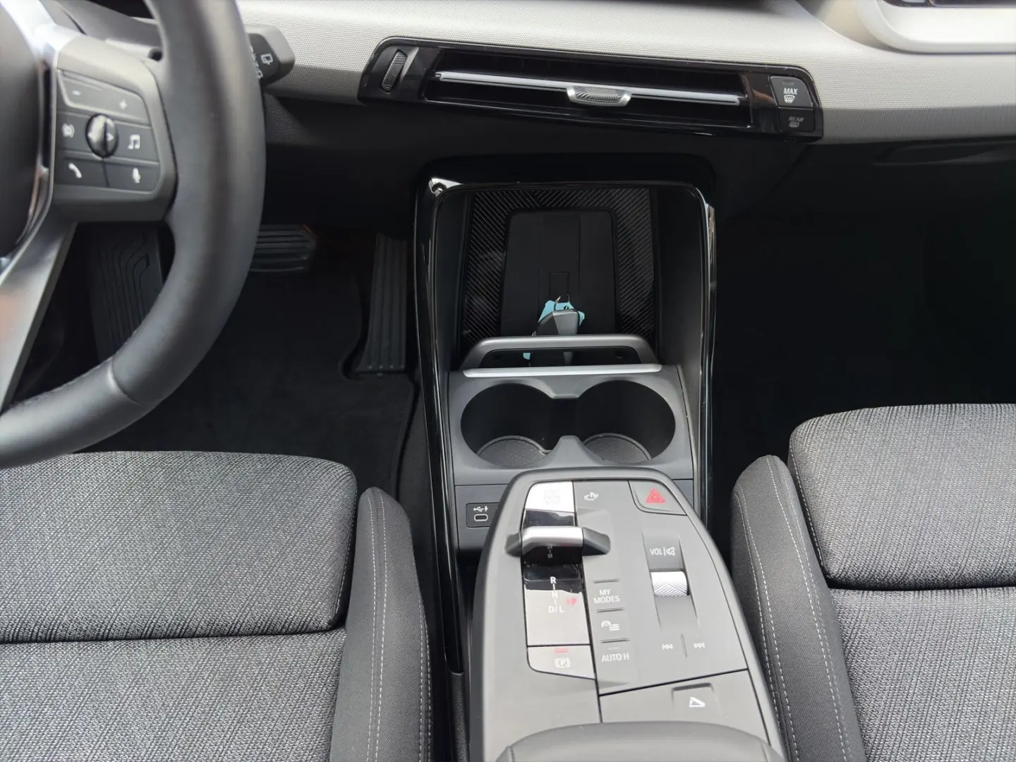 X1 sDrive20i NP56799 - adp.LED DrivingAssistPlus