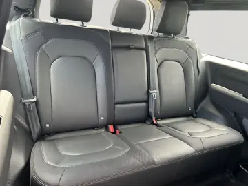 Defender 90 X-Dynamic SE 3.0 D300 Mild-Hybrid EU