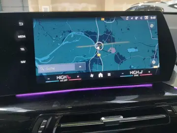 X1 sDrive 20i M Sport HUD ACC DrivingPro 360 Kam