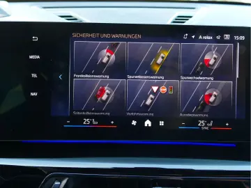 X1 sDrive 20i M Sport HUD ACC DrivingPro 360 Kam