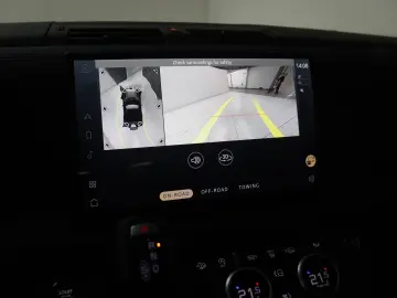 Defender 90 X-Dynamic SE AHK Black Pack DAB LED