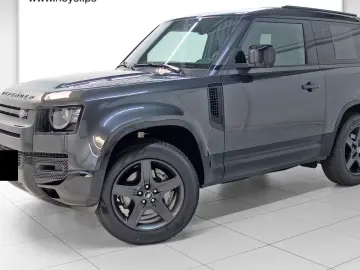 Defender 90 X-Dynamic SE AHK Black Pack DAB LED