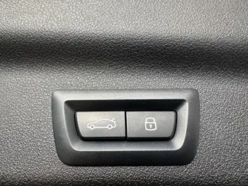 X1 xDrive30e M Sport AHK HUD LCProf PA  19M-LMR