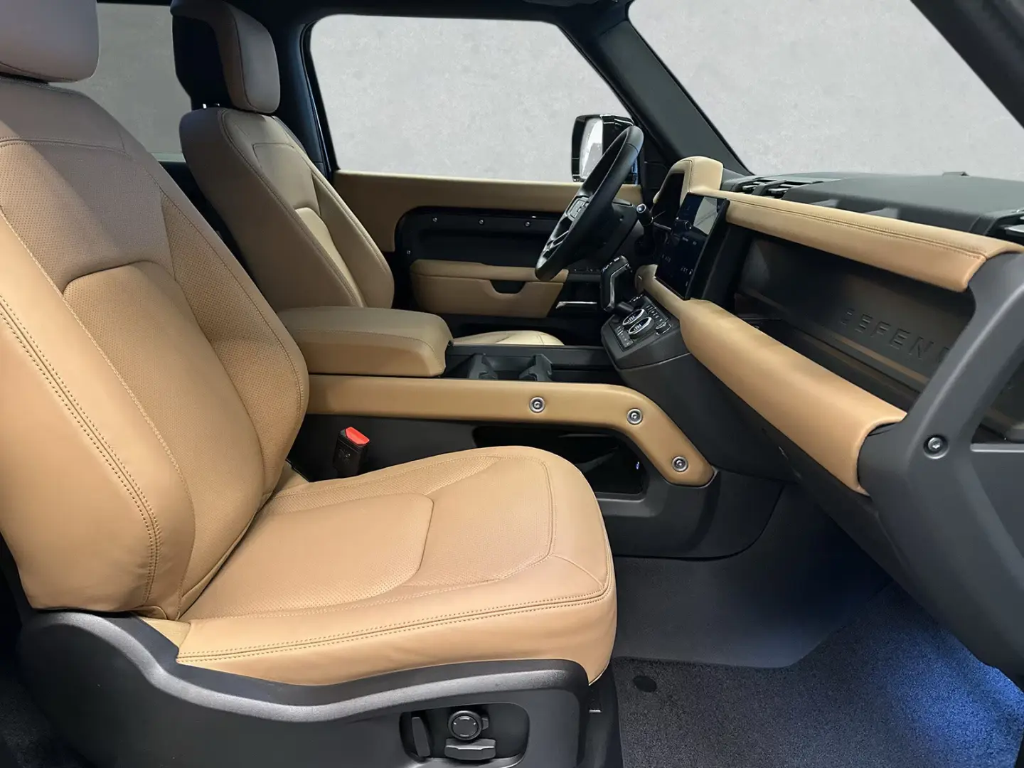 Land Rover Defender 90 D300 X-Dyn. HSE 22 AHK Negru