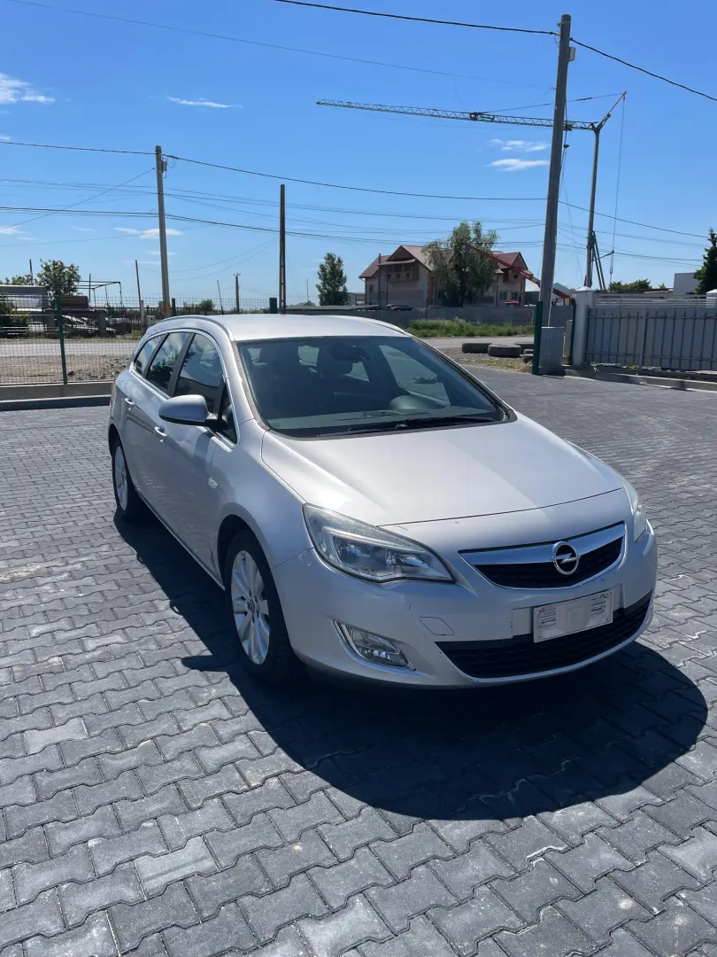 Opel Astra 1.7 CDTI Cosmo