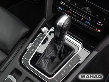 Arteon R 2.0 TSI 4mot LEDER NaviPro IQ.LIGHT Pan