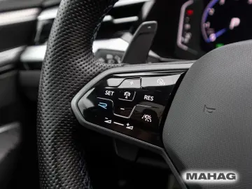 Arteon R 2.0 TSI 4mot LEDER NaviPro IQ.LIGHT Pan