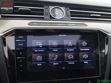 Arteon 2.0 TSI ACTIVE-INFO KEYLESS ACC MASSAGE