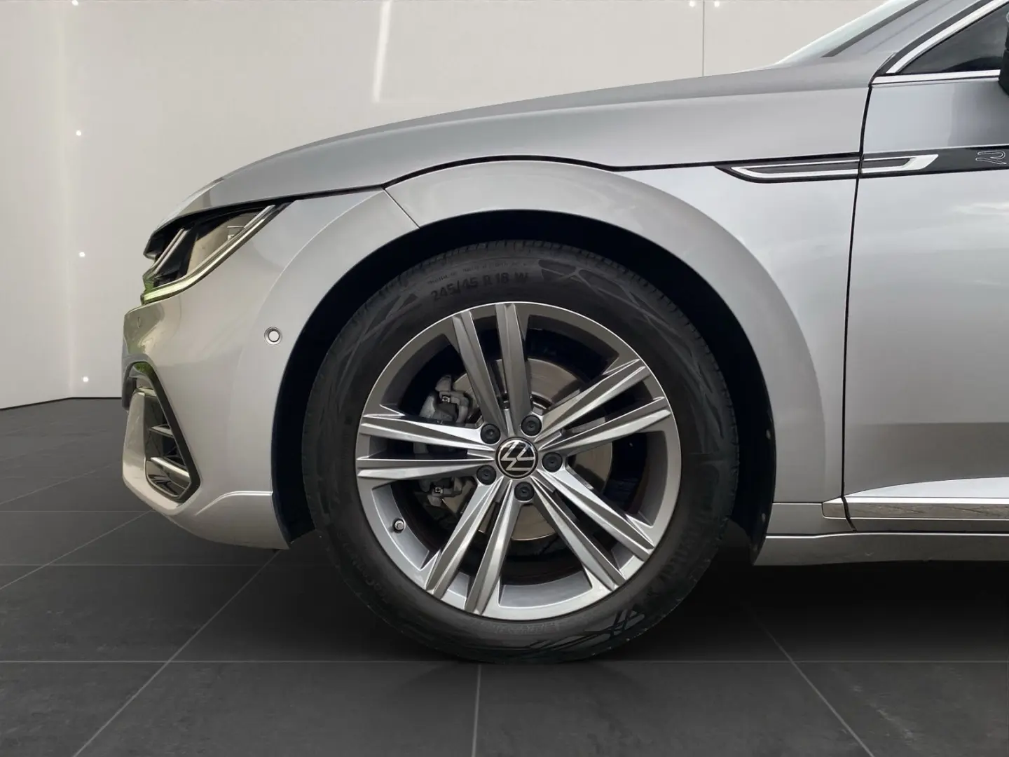 Arteon 2.0 TDI R-Line  AHK KAMERA SHZ