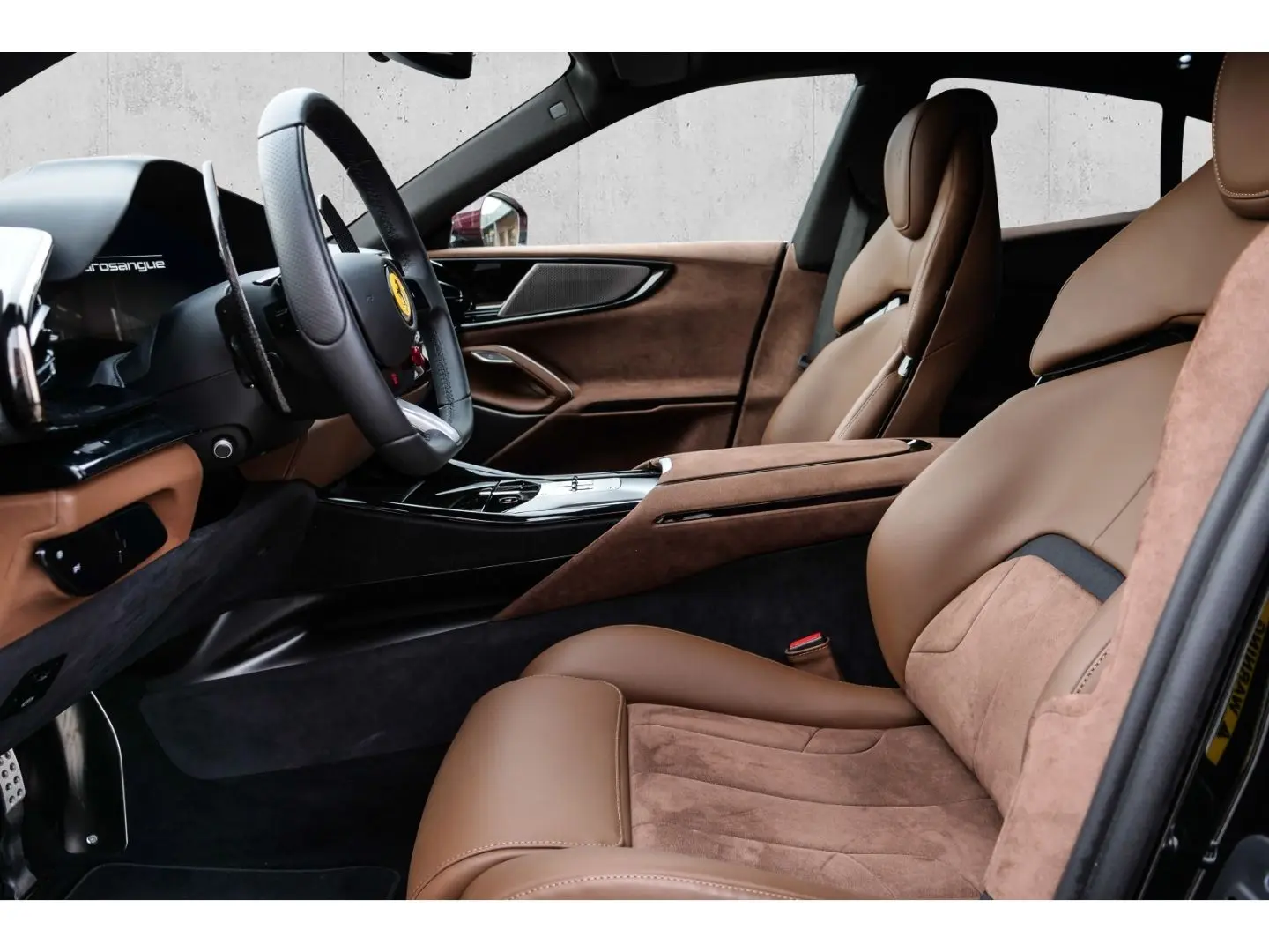 Purosangue  Matrix-LED 360 -Kamera Burmester