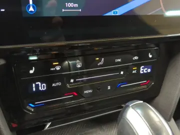 ARTEON 1.4TSI eHYBRID R-LINE PANO-DACH LEDER NAV