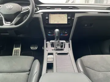 Arteon 2 0 TSI R-Line Matrix HuD AHK Kamera Pano