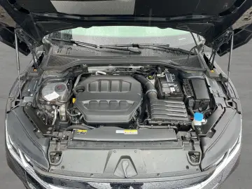 Arteon 2 0 TSI R-Line Matrix HuD AHK Kamera Pano