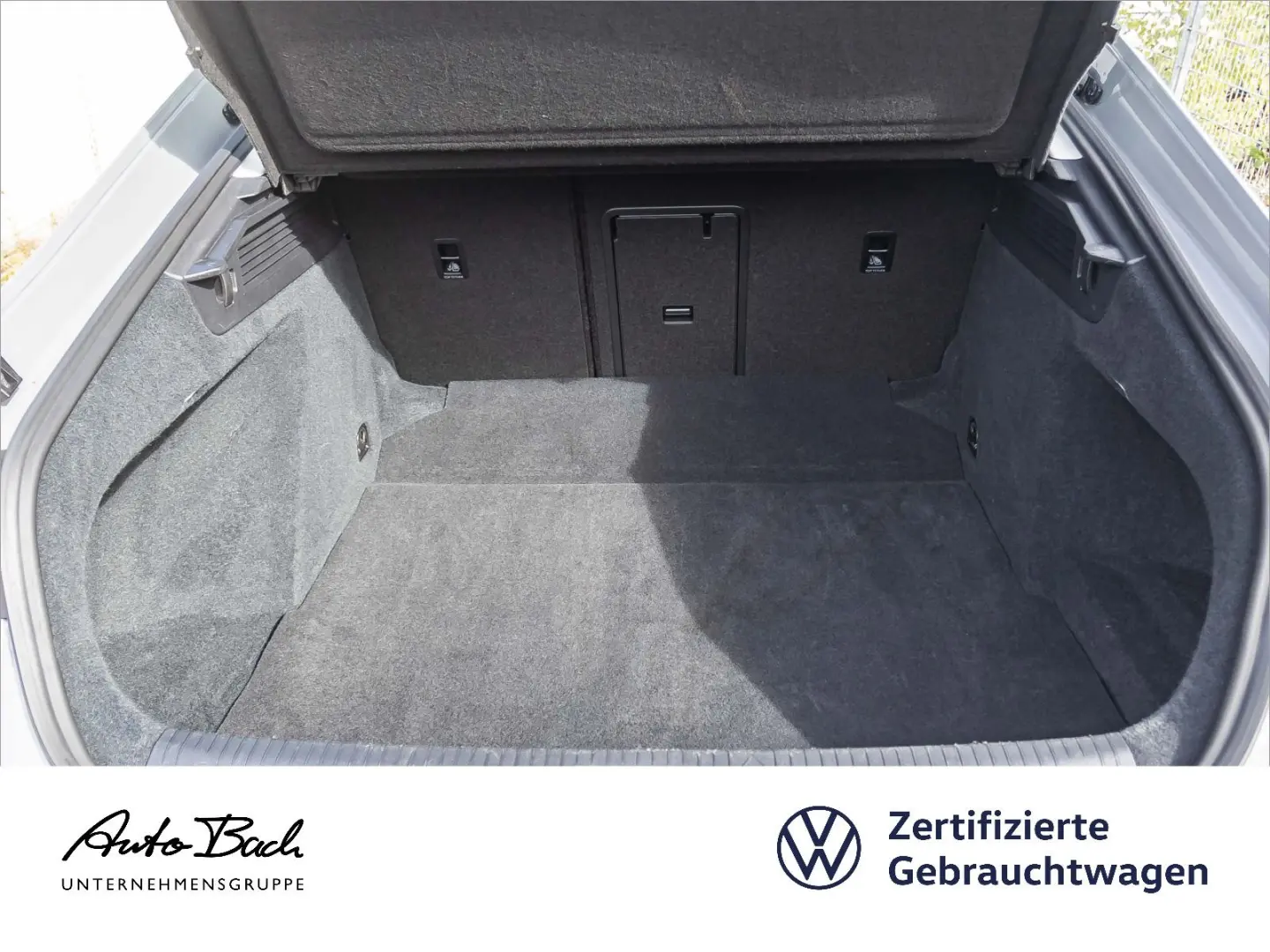 Arteon 2.0 TSI Elegance DSG Navi LED Panorama Di