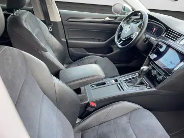 Arteon 2 0 TSI Elegance DSG NAVI LED Sitzheizung