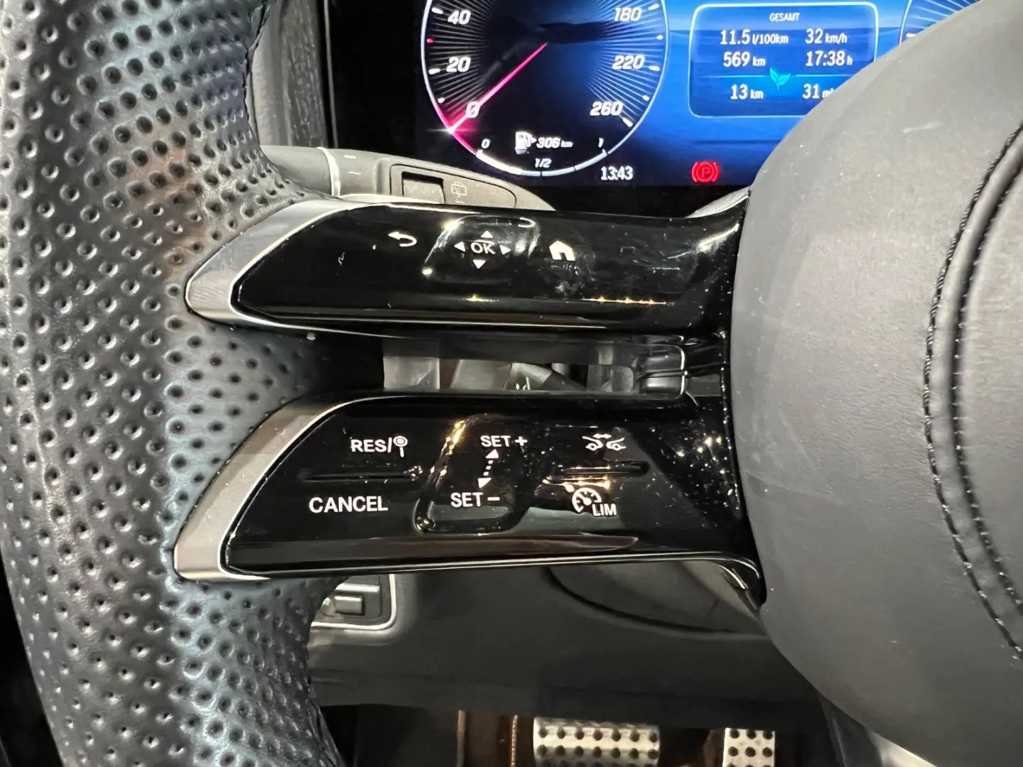 G 450 AMG Sportpaket NightPaket Burmester MwSt