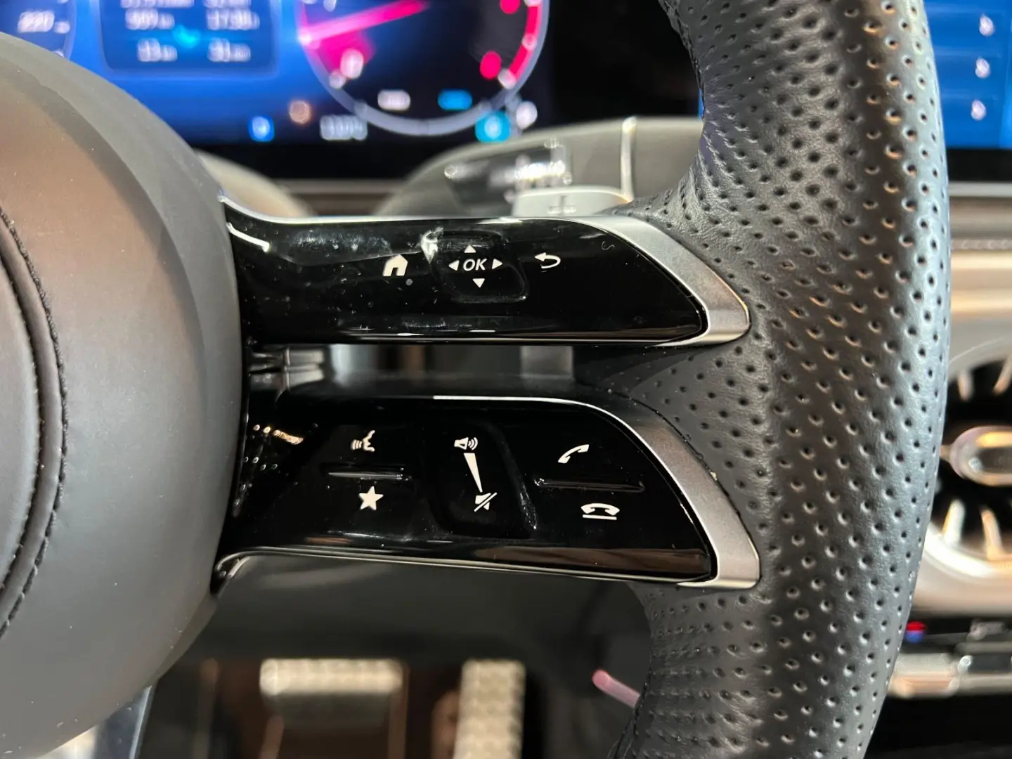 G 450 AMG Sportpaket NightPaket Burmester MwSt