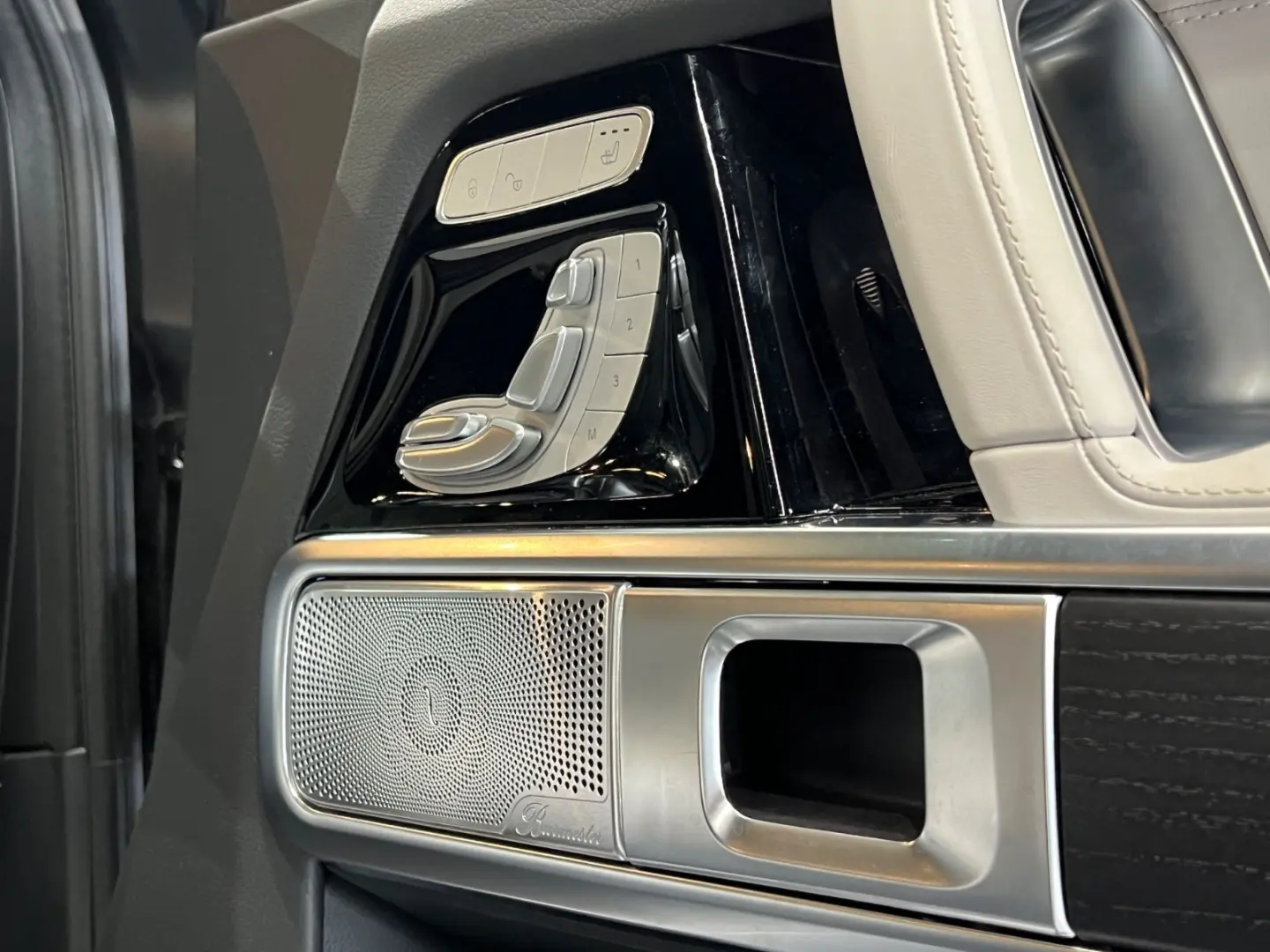 G 450 AMG Sportpaket NightPaket Burmester MwSt