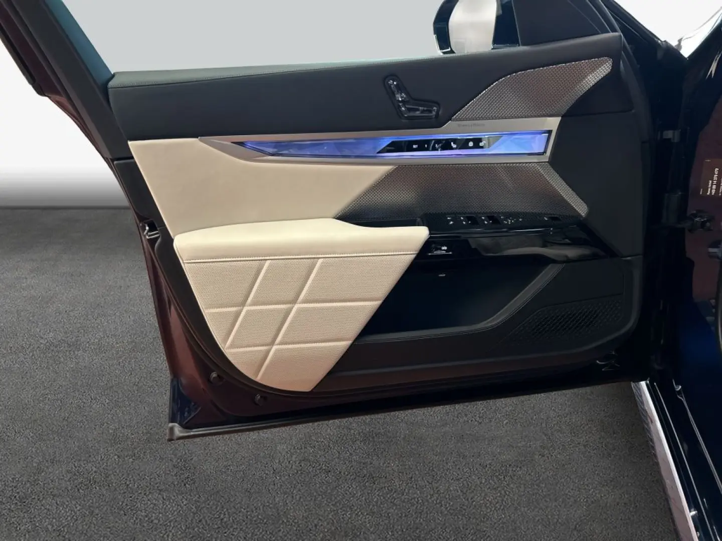 740d xDrive  Standh  Alarmanl.  MassageSitze