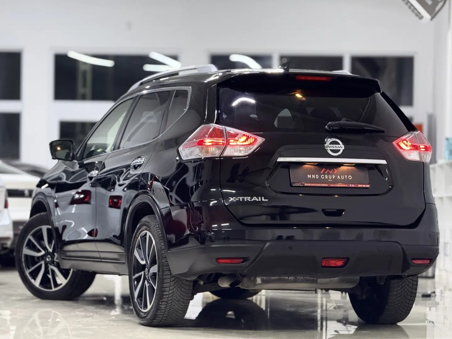 Nissan X-Trail 1.6 dCi Tekna 7 LOCURI