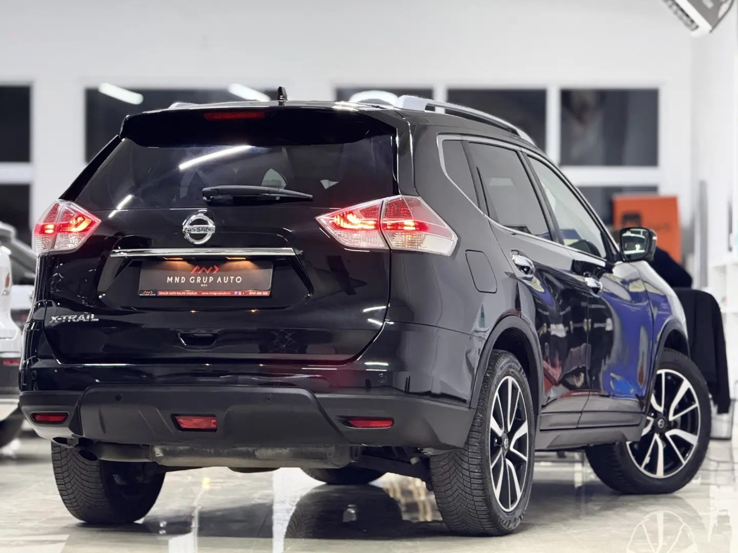 Nissan X-Trail 1.6 dCi Tekna 7 LOCURI