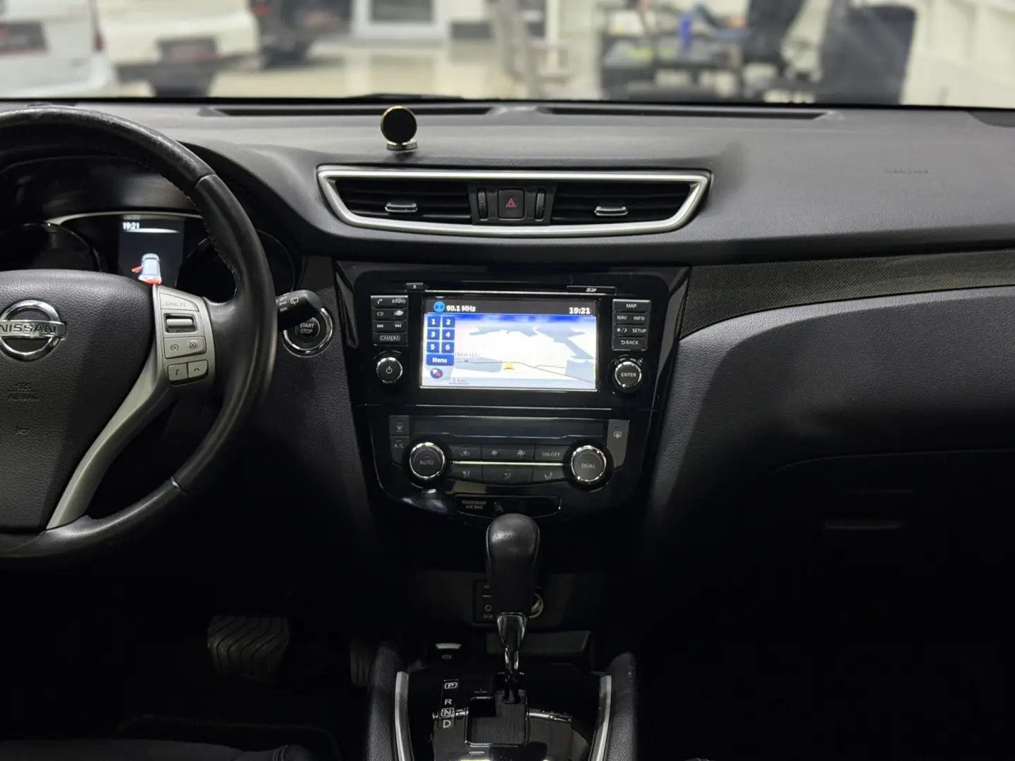 Nissan X-Trail 1.6 dCi Tekna 7 LOCURI