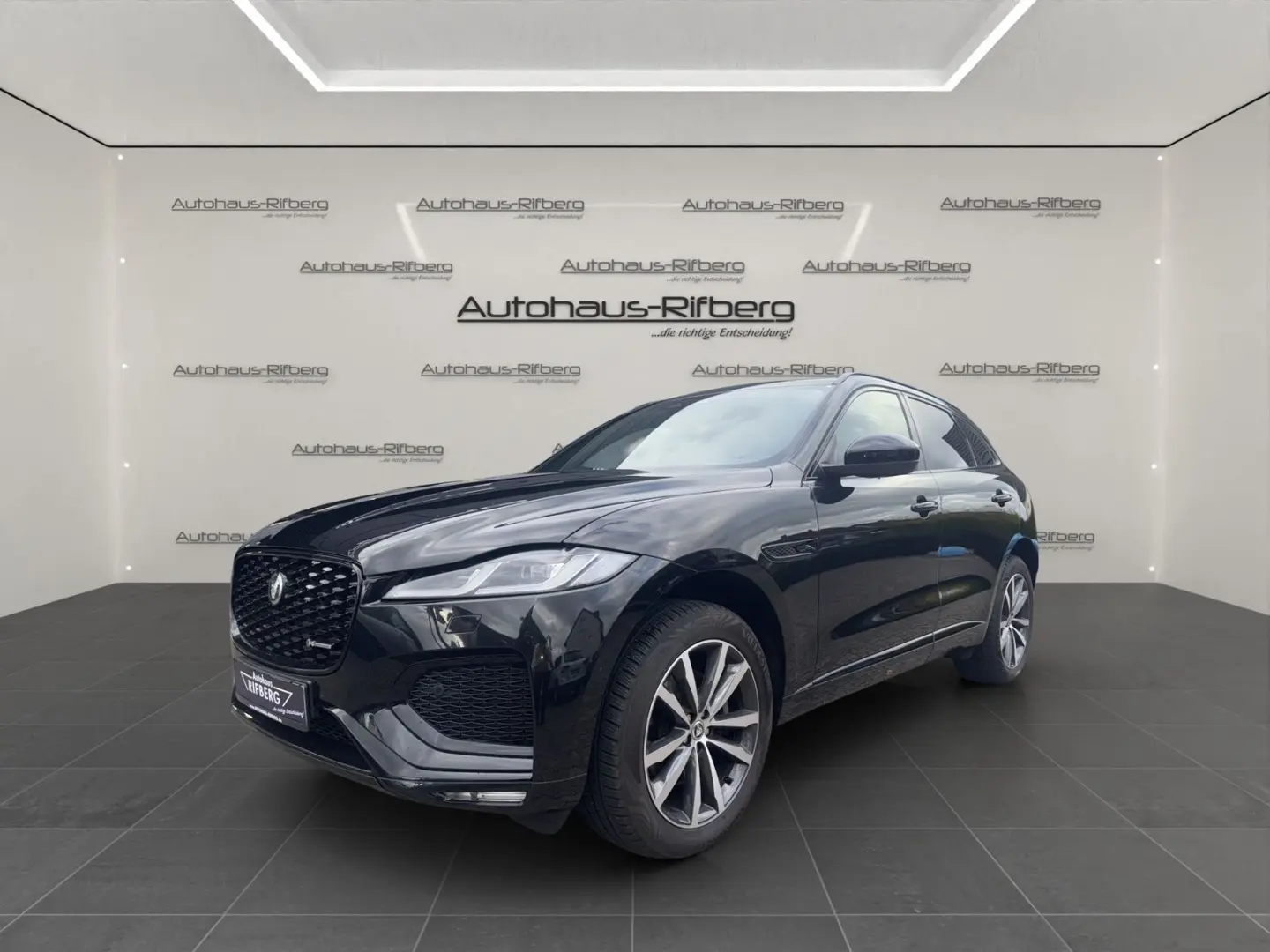 F-PACE D200 R-Dynamic SE AWD AHK PANO ACC MEMORY