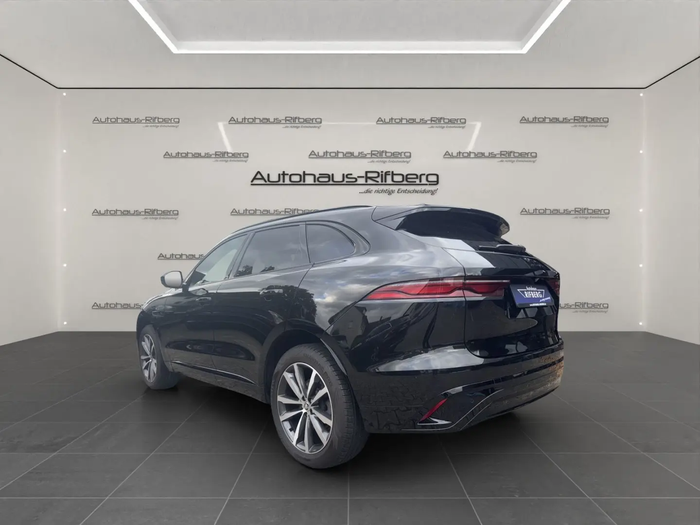F-PACE D200 R-Dynamic SE AWD AHK PANO ACC MEMORY