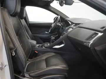 E-PACE P250 AWD R-Dynamic 1.H 21 Digital Memory