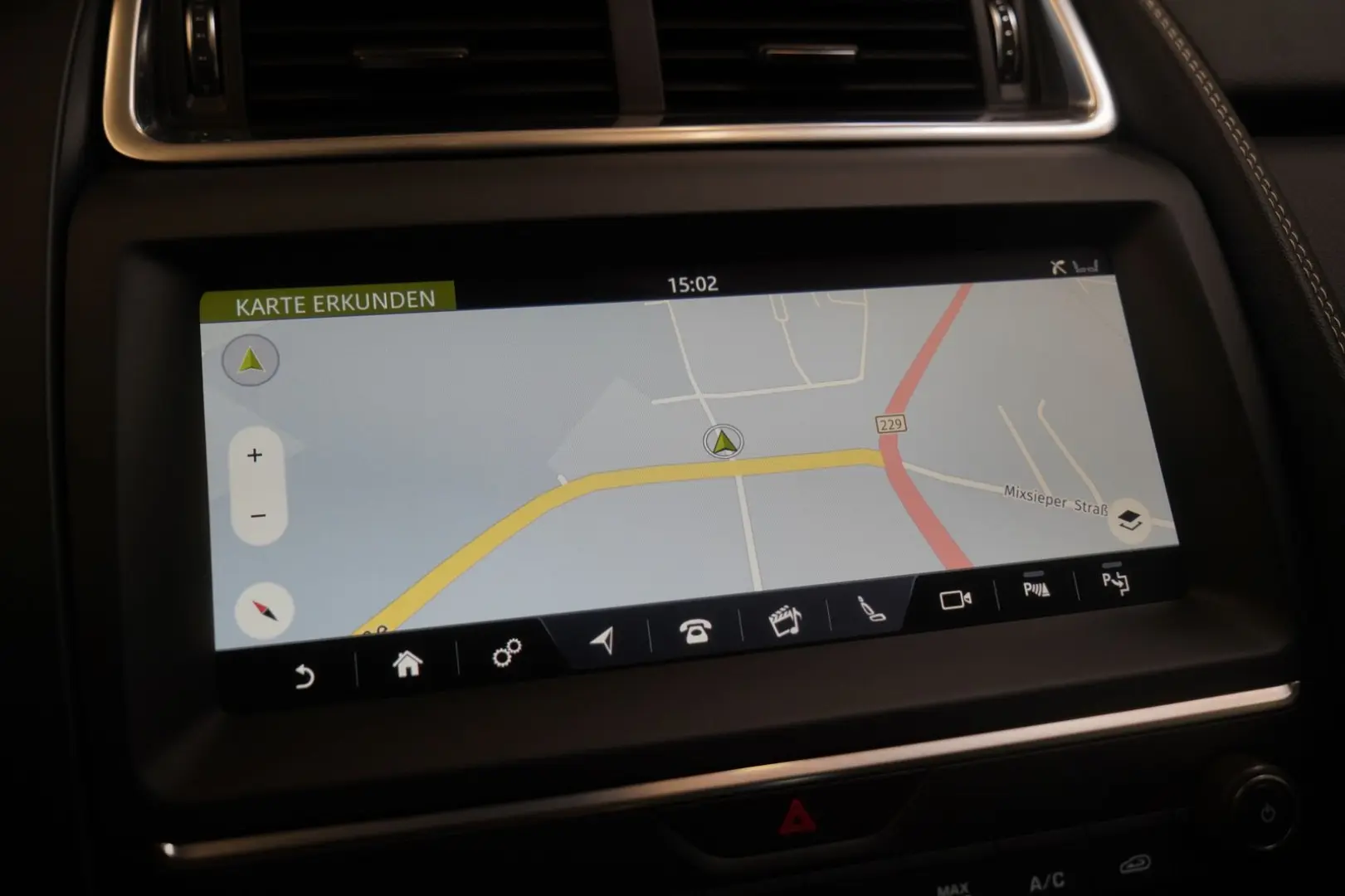 E-PACE P250 AWD R-Dynamic 1.H 21 Digital Memory