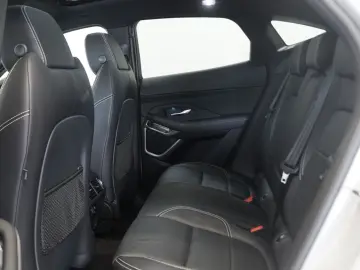 E-PACE P250 AWD R-Dynamic 1.H 21 Digital Memory