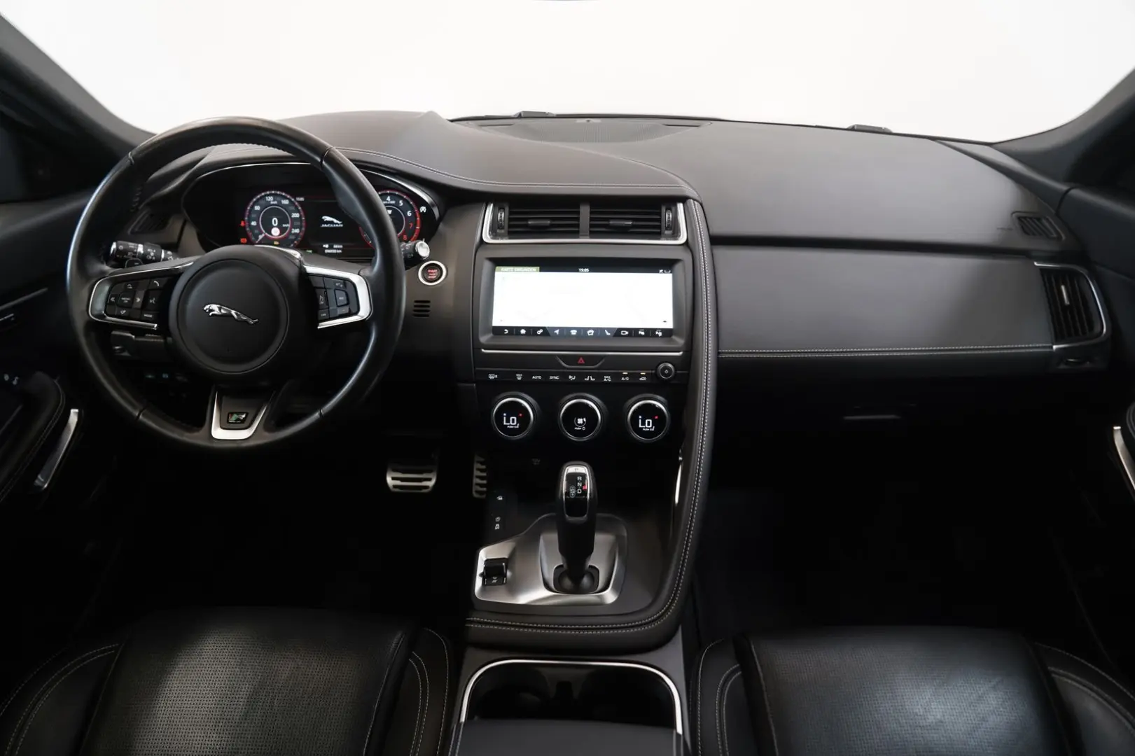 E-PACE P250 AWD R-Dynamic 1.H 21 Digital Memory